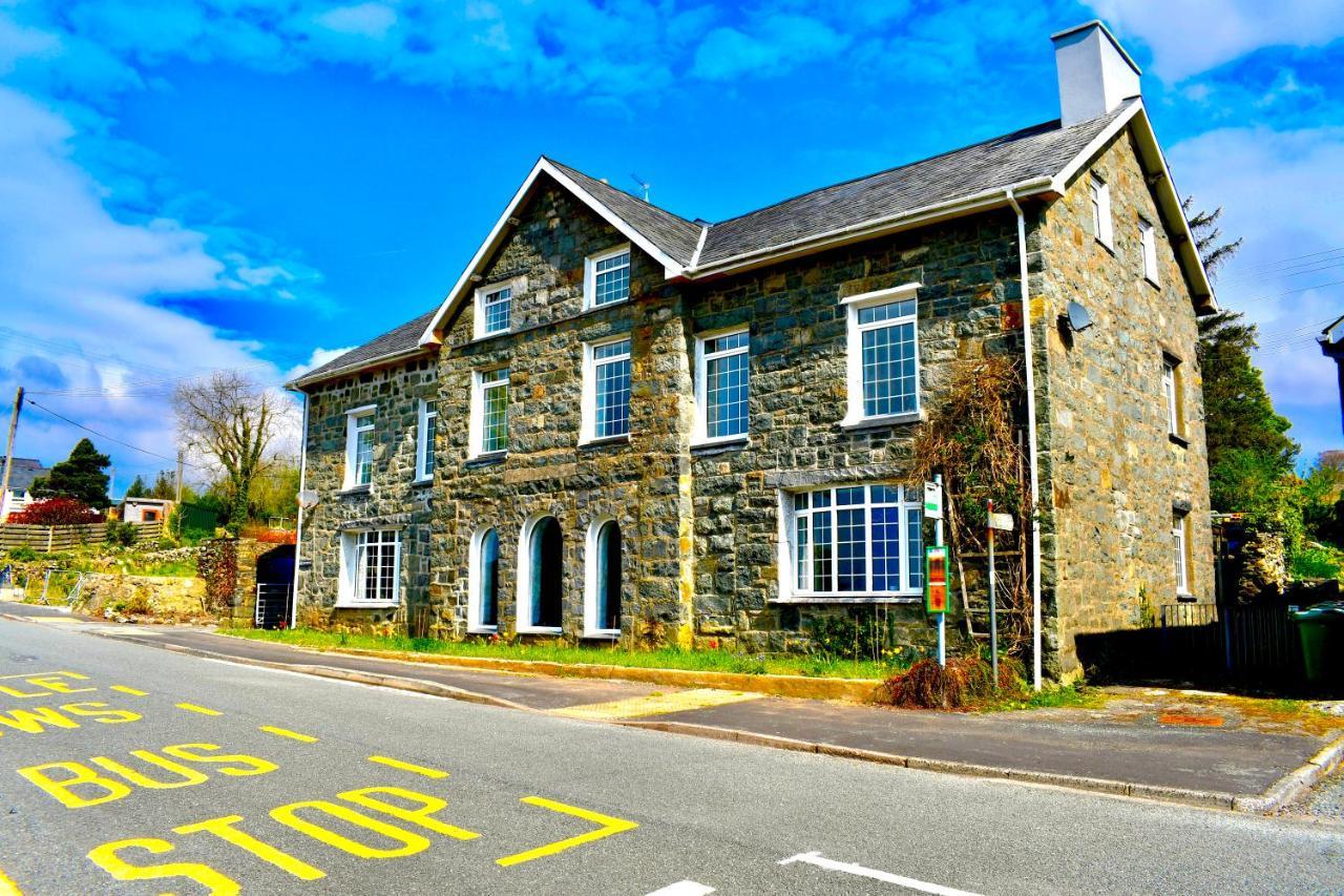 Spacious Garden Flat In Snowdonia National Park Brynkir Экстерьер фото